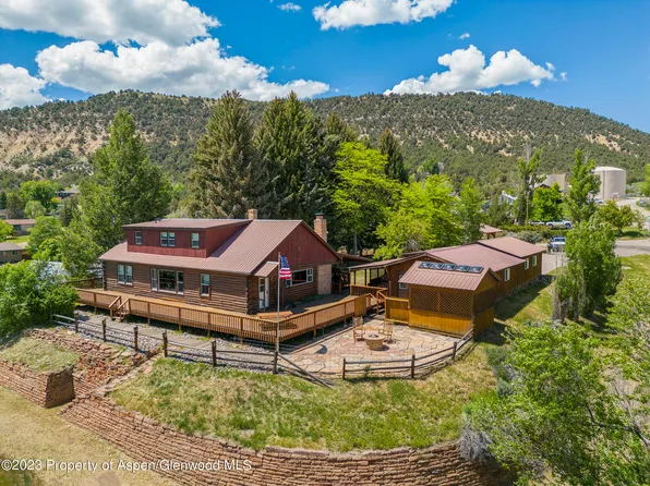 879 7th St, Meeker, CO 81641