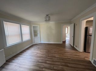 17428 Winslow Rd, Shaker Heights, OH 44120