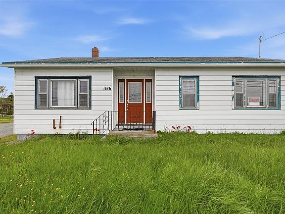 2nd image of 1186 Topsail Road