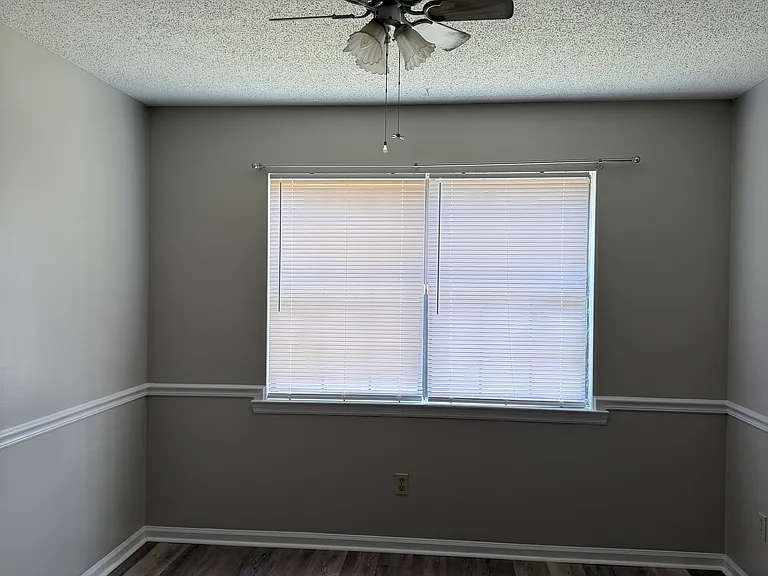 663 Windhaven Dr — Photo 42