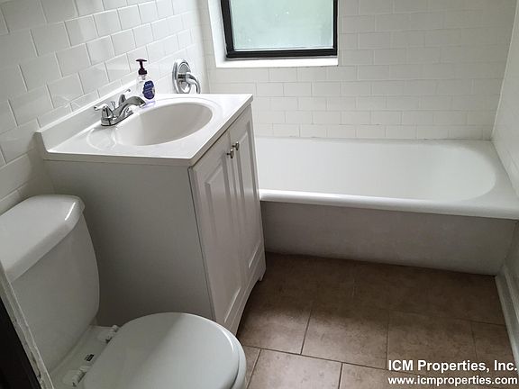 4th image of 1956 W Wilson Ave #2G