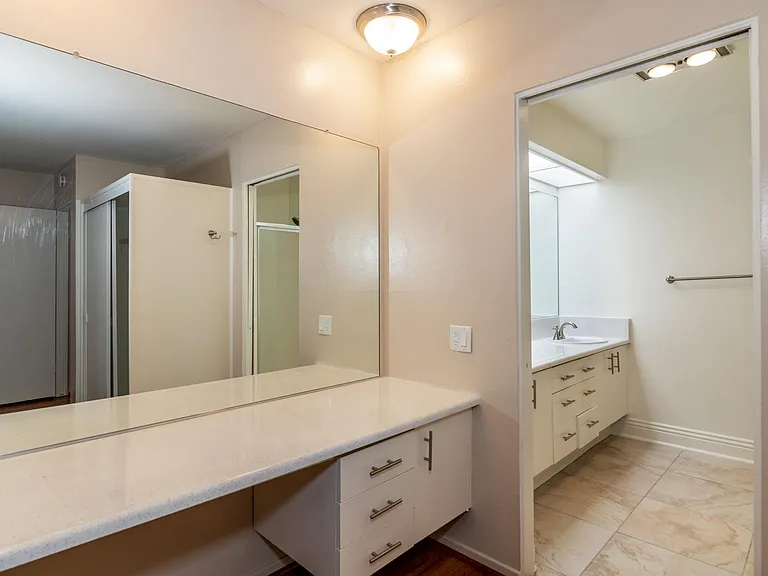 Canyon Villas — Photo 7