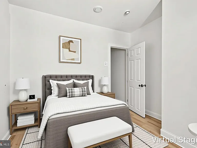 2046 S Norwood St #2 — Photo 17