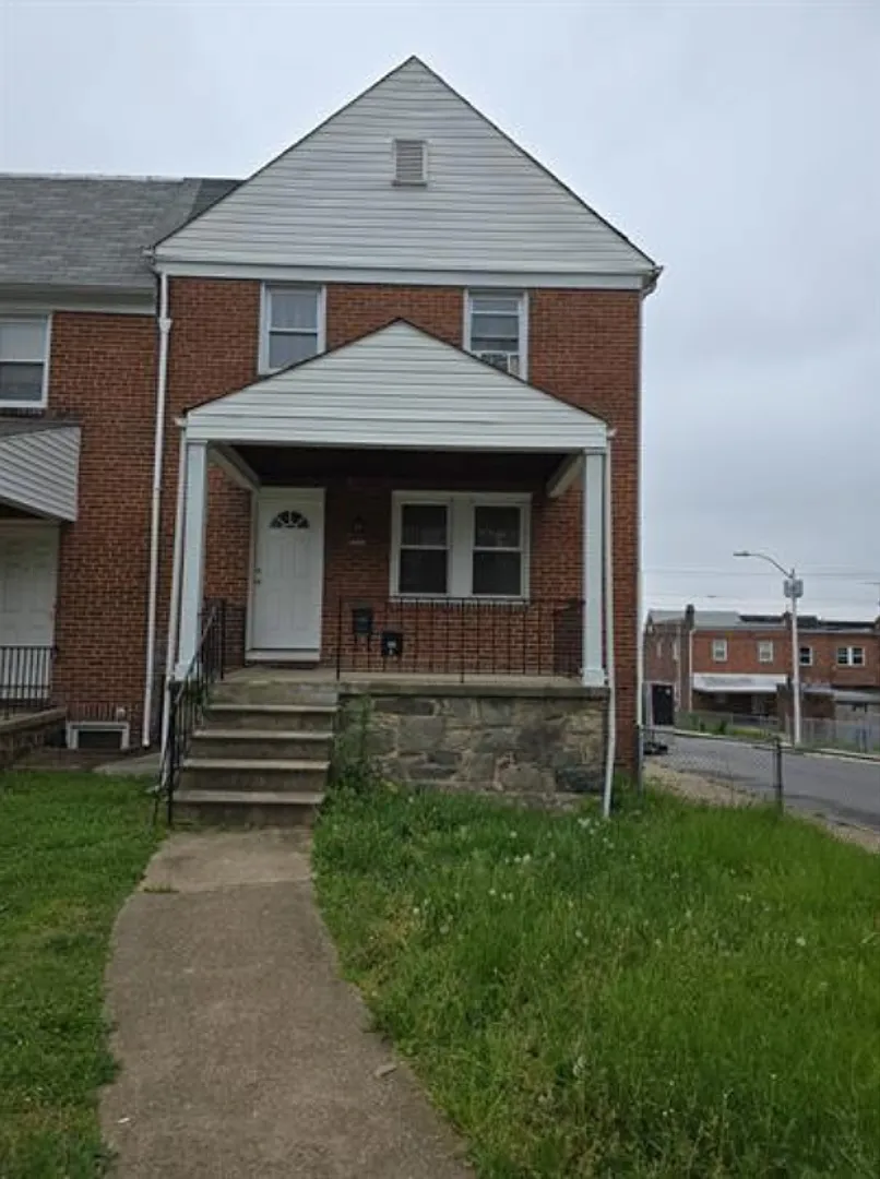 823 North Woodington Road — Photo 1