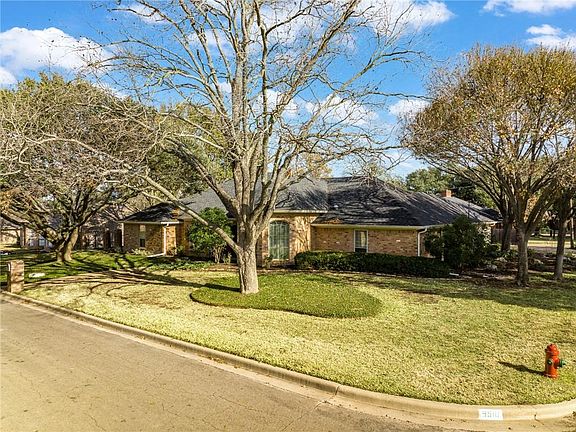 2nd image of 9510 Casa Grande Dr