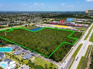522-594 Atlantica Pines Cir, Cape Coral, FL 33991