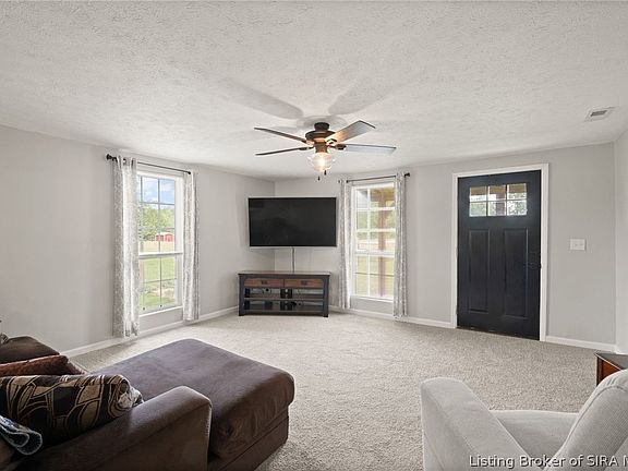 4th image of 7608 S Co Rd 575 E