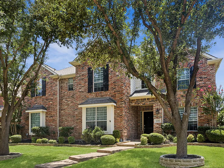 2151 Angel Falls Dr — Photo 2