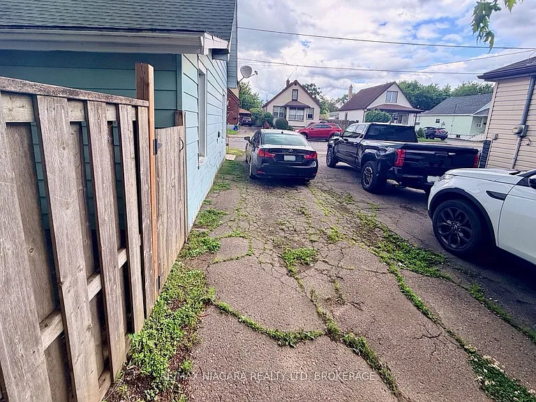 4103 Dyson Ave — Photo 6