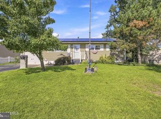 401 Applegate Ave, South Toms River, NJ 08757