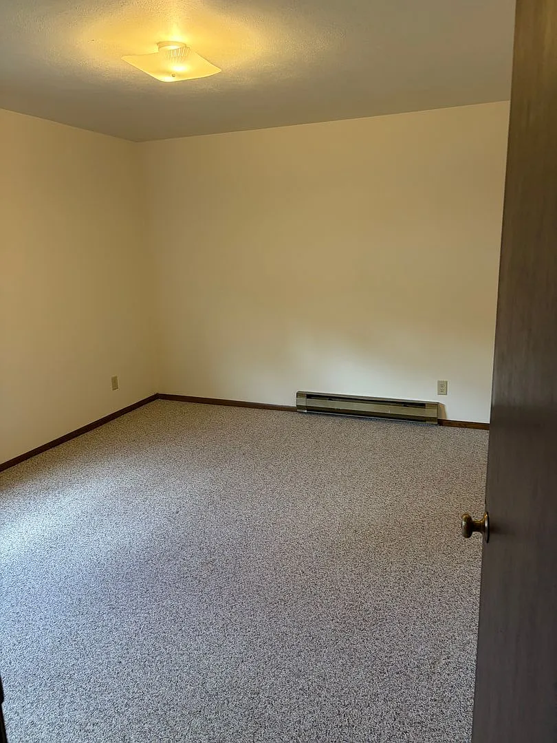 Lake Mills Estates LLC — Photo 3