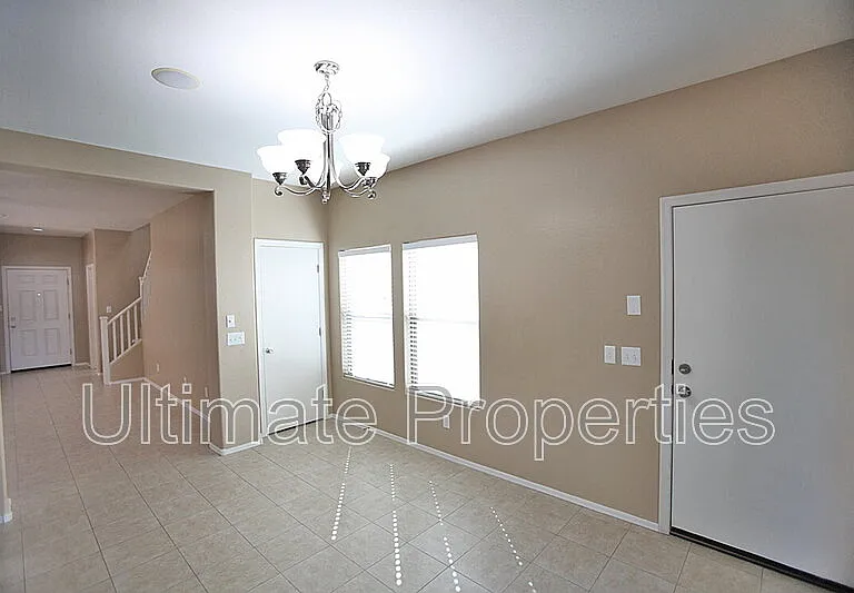 17010 N 184th Ln — Photo 9