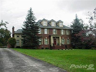 3rd image of 247 N Maple Ave