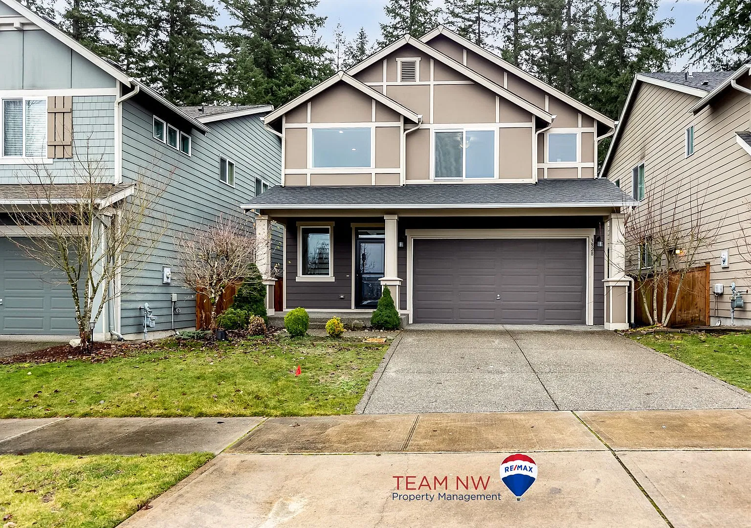3 bed, 2.5 bath plus loft. Easy JBLM commute. North Thurston School District. — Photo 1