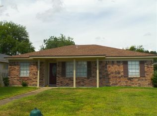 9210 Landis Dr, Beaumont, TX 77707