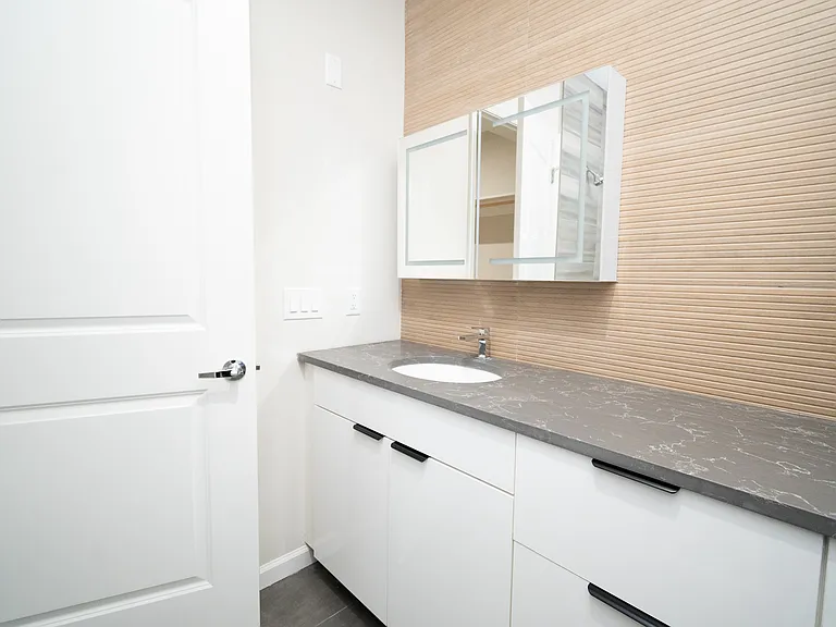 209 Mount Pleasant Ave #301 — Photo 6