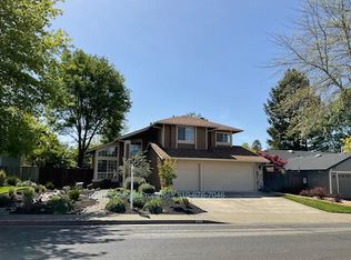 9456 Wellington Cir, Windsor, CA 95492