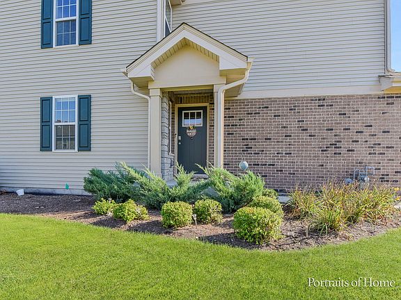 2nd image of 2068 Canyon Creek Ct