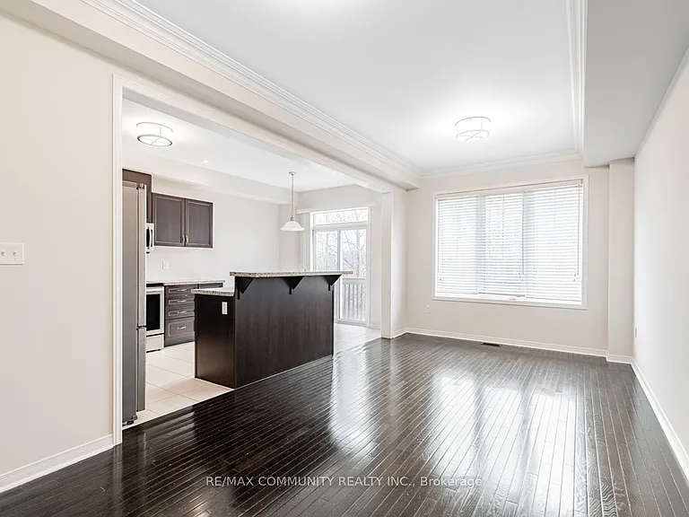 9 Twinflower Ct — Photo 6