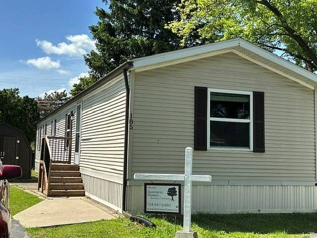 1st image of 185 Preswick St
