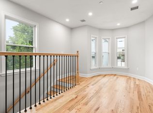 17 Burns St APT 1, Lowell, MA 01852