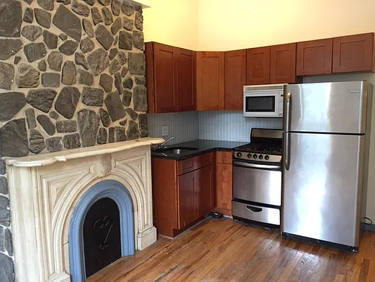 Rented by B Underhill LLC | media 1