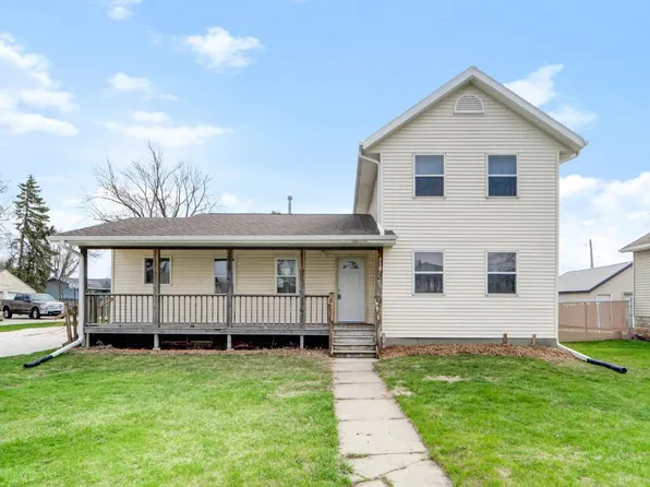510 E 2nd St, Fond Du Lac, WI 54935