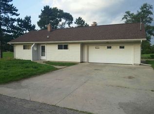 4523 Ackerson Lake Dr, Jackson, MI 49201