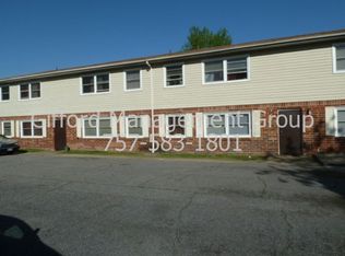 1810 Sparrow Rd APT 1, Chesapeake, VA 23320