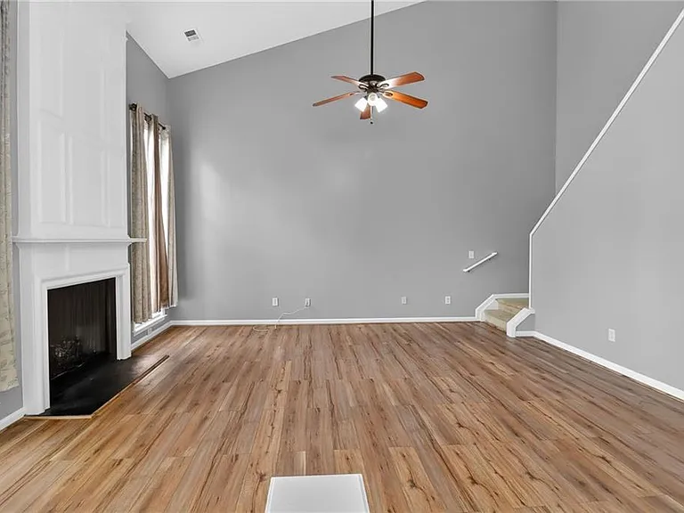 615 Melilot Ln — Photo 8