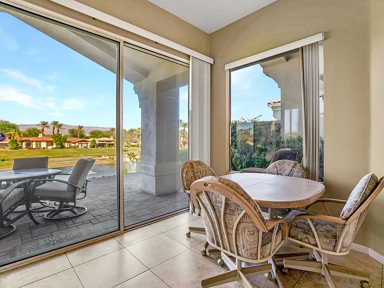 496 Desert Holly Dr — Photo 10