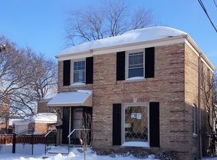 5555 N Osceola Ave, Chicago, IL 60656