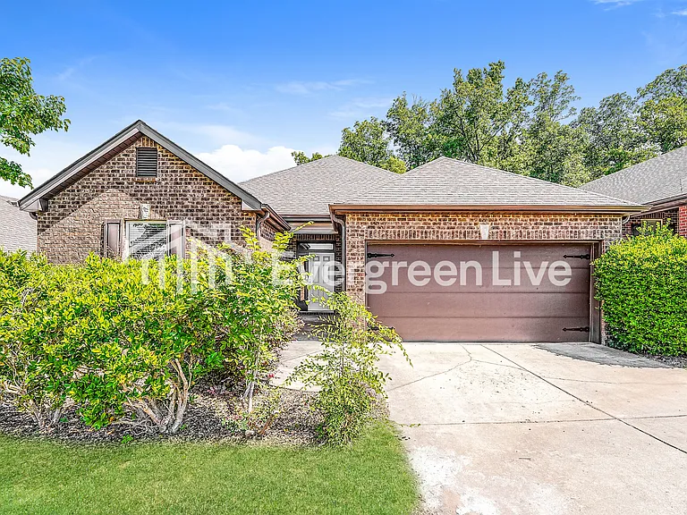 4970 Deer Foot Cv — Photo 1