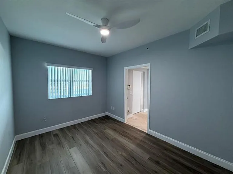 15051 Royal Oaks Ln #CU-1603 — Photo 18