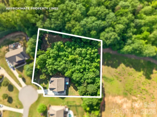6410 Willow Farm Dr, Denver, NC 28037
