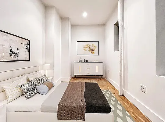 Rented by Vector New York, LLC | media 22