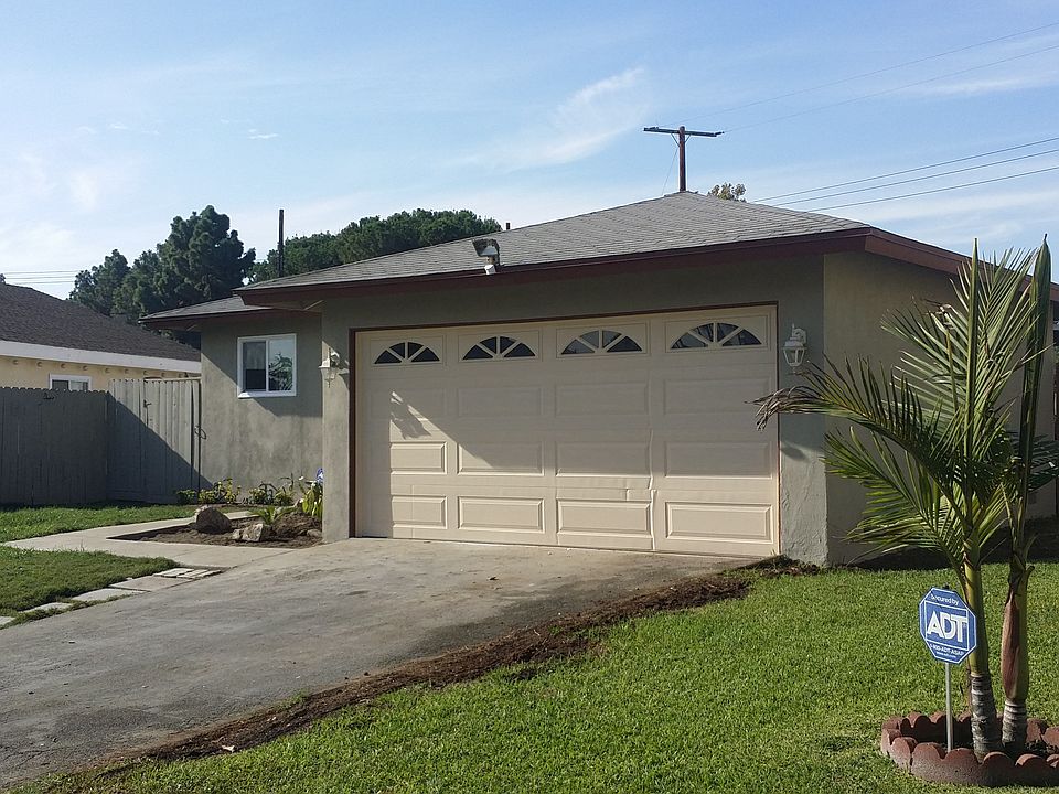 1st image of 21125 Violeta Ave