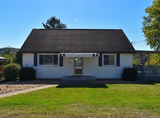 1149 Highland Ave, Vandergrift, PA 15690