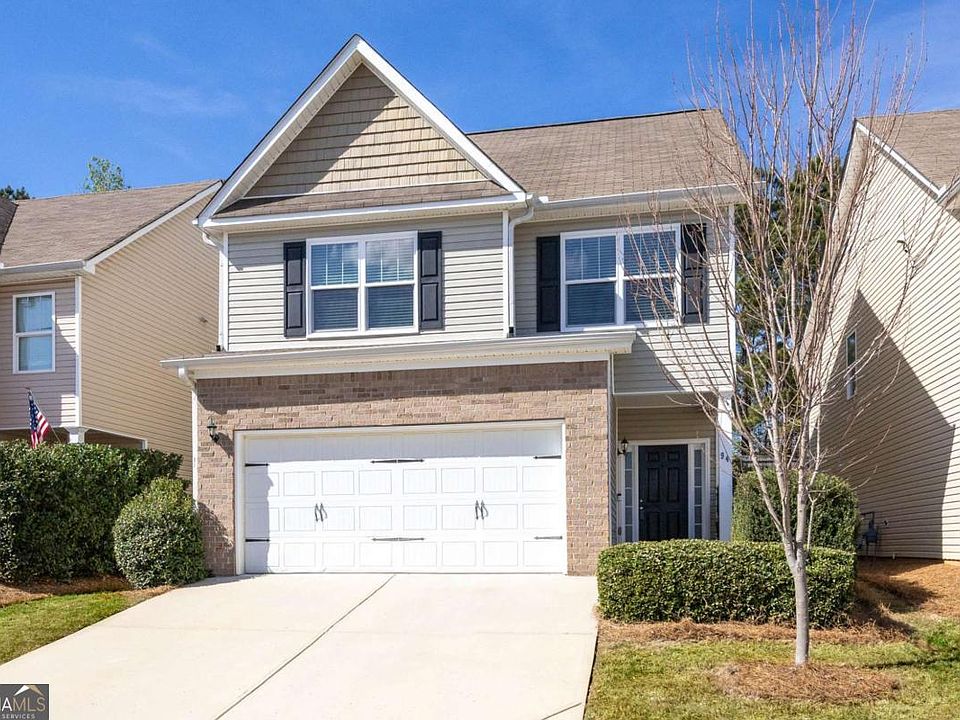 1st image of 94 Hill Crest Cir