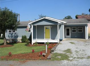 70 Circle Dr, Marion, NC 28752