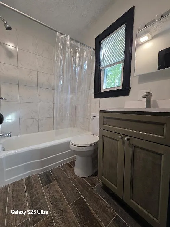 712 S Union St, apt 4 — Photo 4