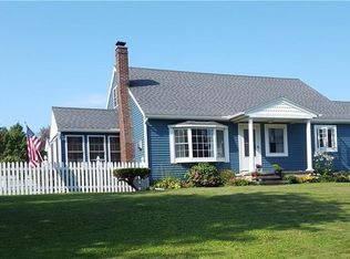 330 E 9th St, Oswego, NY 13126