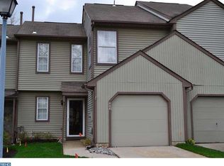 426 Kelham Ct #426, Mount Laurel, NJ 08054