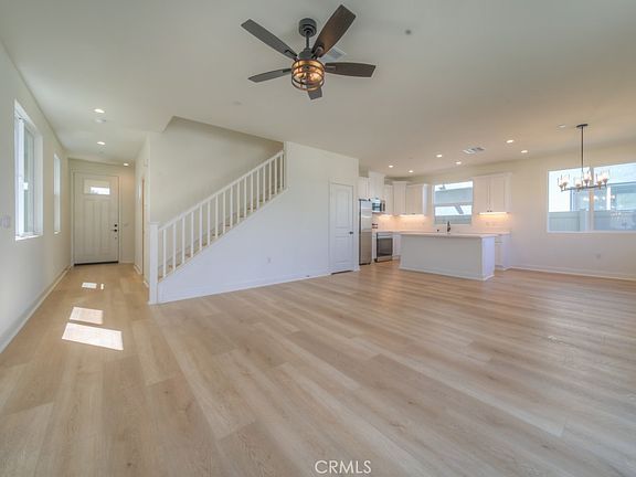 5th image of 34540 Carnation Ct