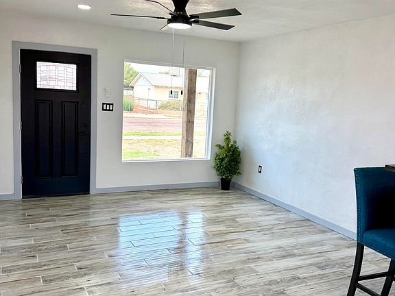 4th image of 4918 Sierra Madre Dr