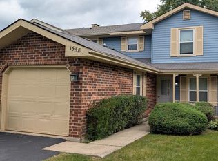 1558 Lighthouse Dr, Naperville, IL 60565