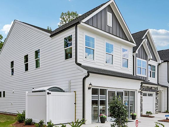 These photos are representative of this floor plan, but all options may not be available in every co