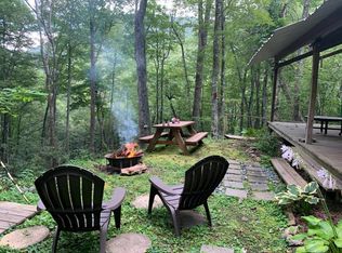 456 Osito Ln, Cullowhee, NC 28723