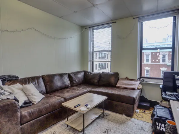 205 3rd Street image 10 of 21