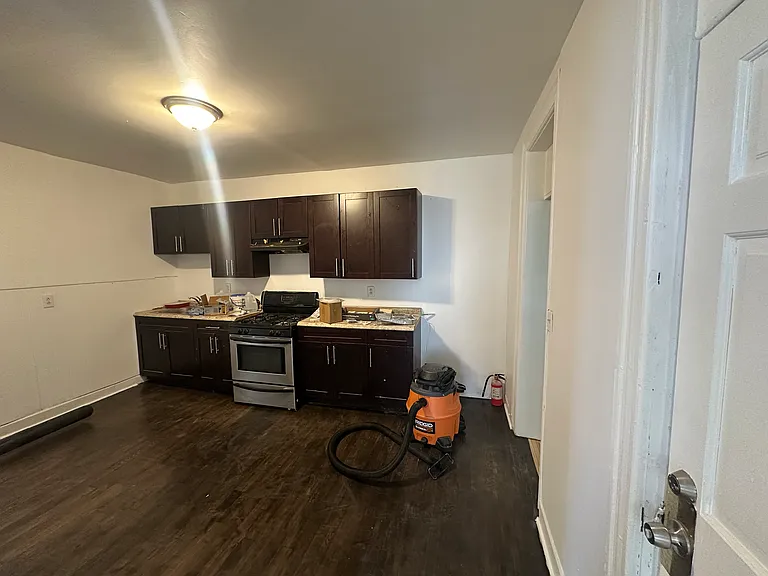 Spacious Kitchen